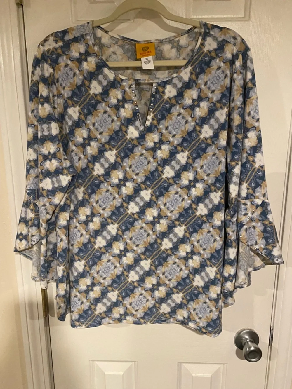 Ruby Rd. Blue & Cream Patterned Tunic Top - Picture 2 of 6